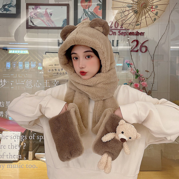 Μοντέρνο κασκόλ καπέλο με 3D απλικέ για γυναίκες