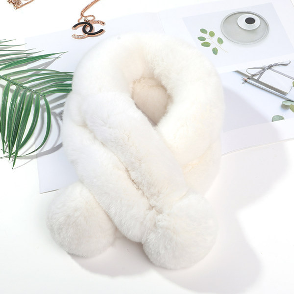 Дамски пухен шал в няколко цвята