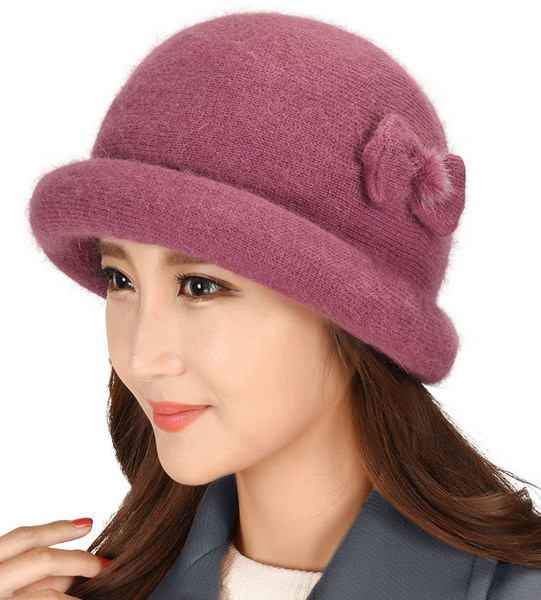 Дамска шапка с изкуствен велур - няколко цвята
