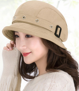 Γυναικείο καπέλο με μεταλλικά στοιχεία - πολλά χρώματα