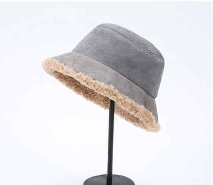 Pălărie modernă de pescuit pentru femei cu puf