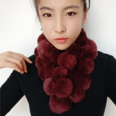Γυναικείο βελούδινο φουλάρι για τον χειμώνα