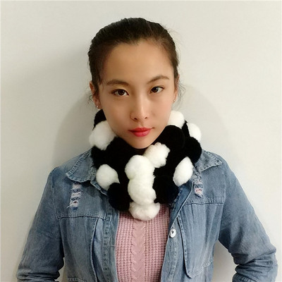 Γυναικείο βελούδινο φουλάρι για τον χειμώνα