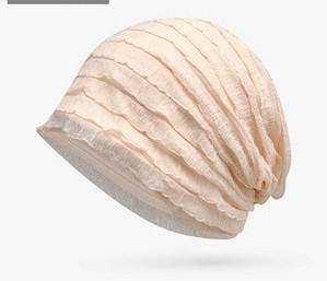 Γυναικείο καπέλο σε διάφορα μοντέλα