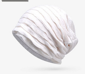 Γυναικείο καπέλο σε διάφορα μοντέλα