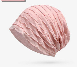 Γυναικείο καπέλο σε διάφορα μοντέλα