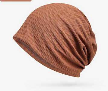 Γυναικείο καπέλο σε διάφορα μοντέλα