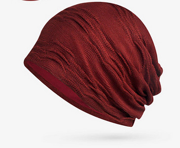 Γυναικείο καπέλο σε διάφορα μοντέλα