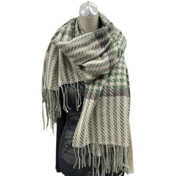 Moderan ženski karirani šal u dvije boje