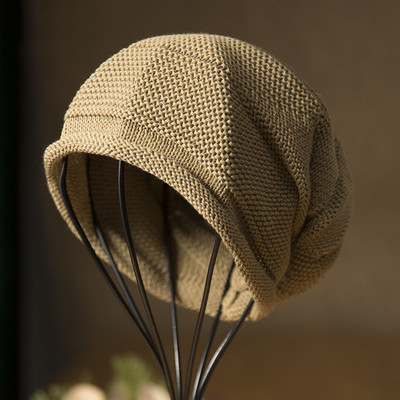 Πλεκτό γυναικείο καπέλο σε πολλά χρώματα