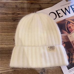 Γυναικείο μάλλινο καπέλο με στάμπα