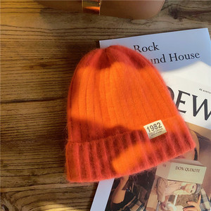 Γυναικείο μάλλινο καπέλο με στάμπα