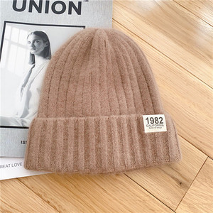 Γυναικείο μάλλινο καπέλο με στάμπα