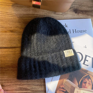 Γυναικείο μάλλινο καπέλο με στάμπα