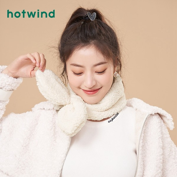 Пухен дамски  зимен шал