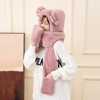 Нов модел дамска зимна шапка с шал от плюш