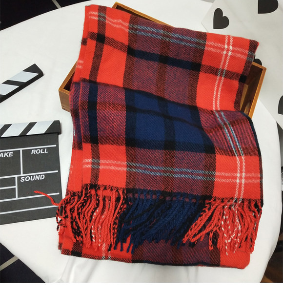 Χειμερινό καρό γυναικείο φουλάρι με κρόσσια