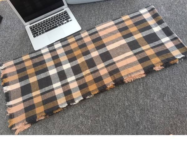 Casual šal prikladan za zimu