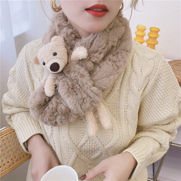 Ежедневен пухен шал с мече