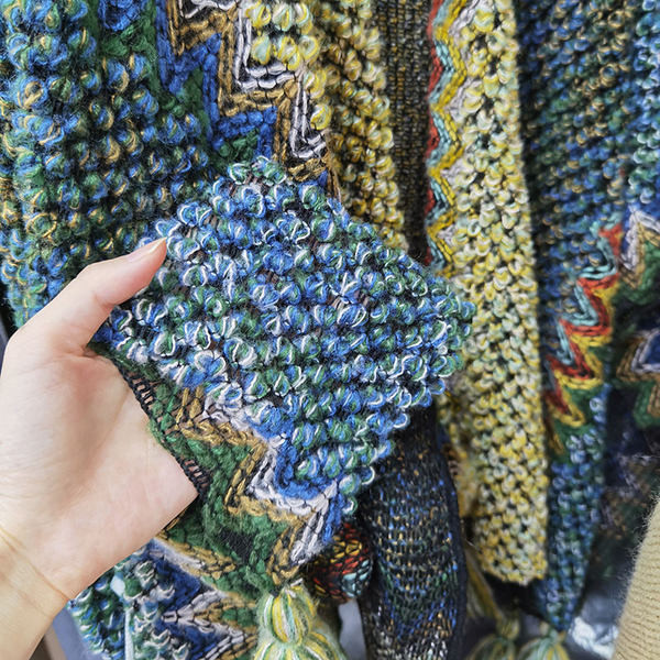 Ženski pleteni šal - šareni