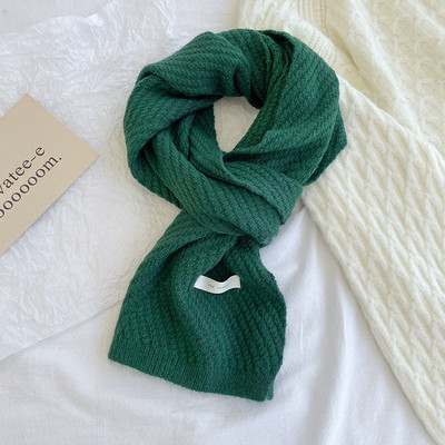 Μονόχρωμο γυναικείο φουλάρι με μήκος 160 cm