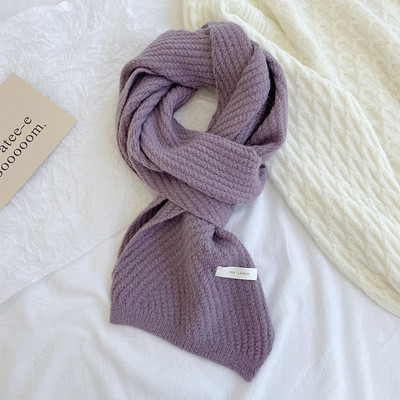 Μονόχρωμο γυναικείο φουλάρι με μήκος 160 cm