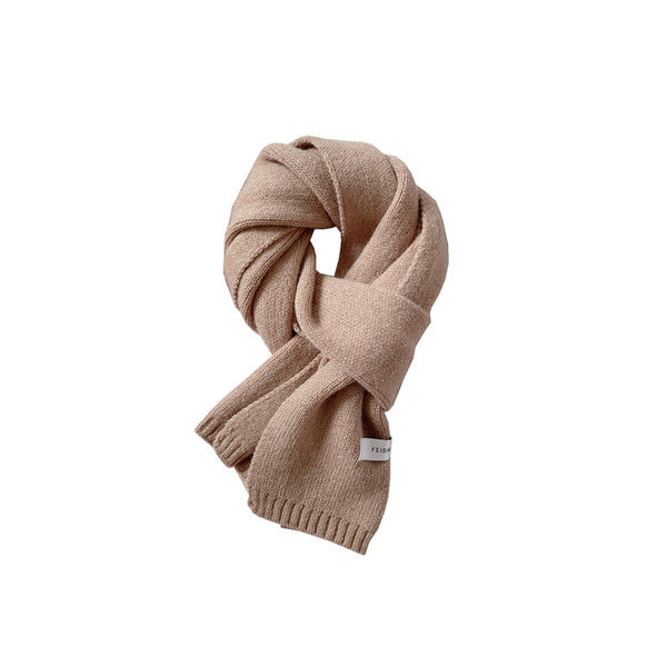 Ženski čisti šal pogodan za zimu