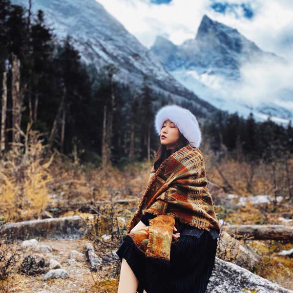 Дамски мек топъл шал в два цвята - ретро стил