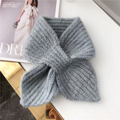 Νέο μοντέλο γυναικείο κασκόλ-κολάρου από πλέξιμο για το φθινόπωρο και το χειμώνα