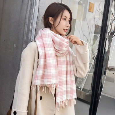 Γυναικείο κασκόλ για το φθινοπώρο- και το χειμόνα με κρόσσια - μονόχρωμα και καρό