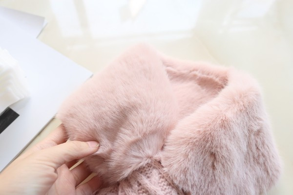 Γυναικείο κασκόλ τύπου μαλακό γιακά για τον χειμώνα