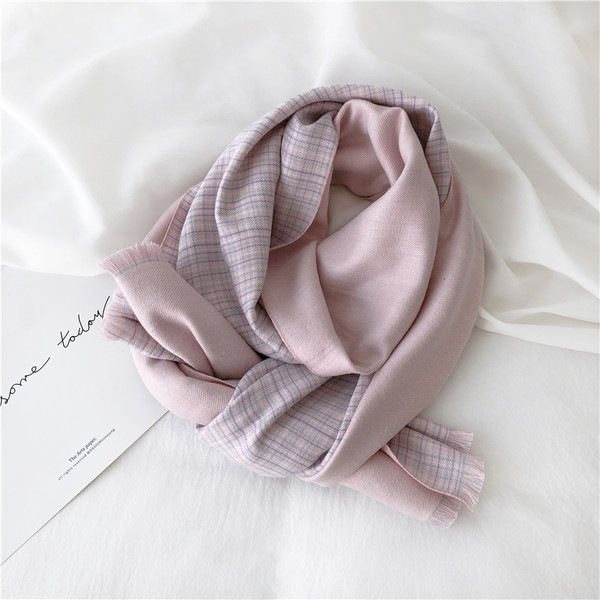 Дамски зимен кариран шал в няколко цвята