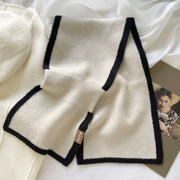 Γυναικείο casual κασκόλ κατάλληλο για το χειμώνα