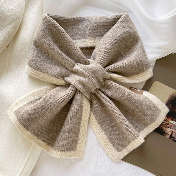 Γυναικείο casual κασκόλ κατάλληλο για το χειμώνα