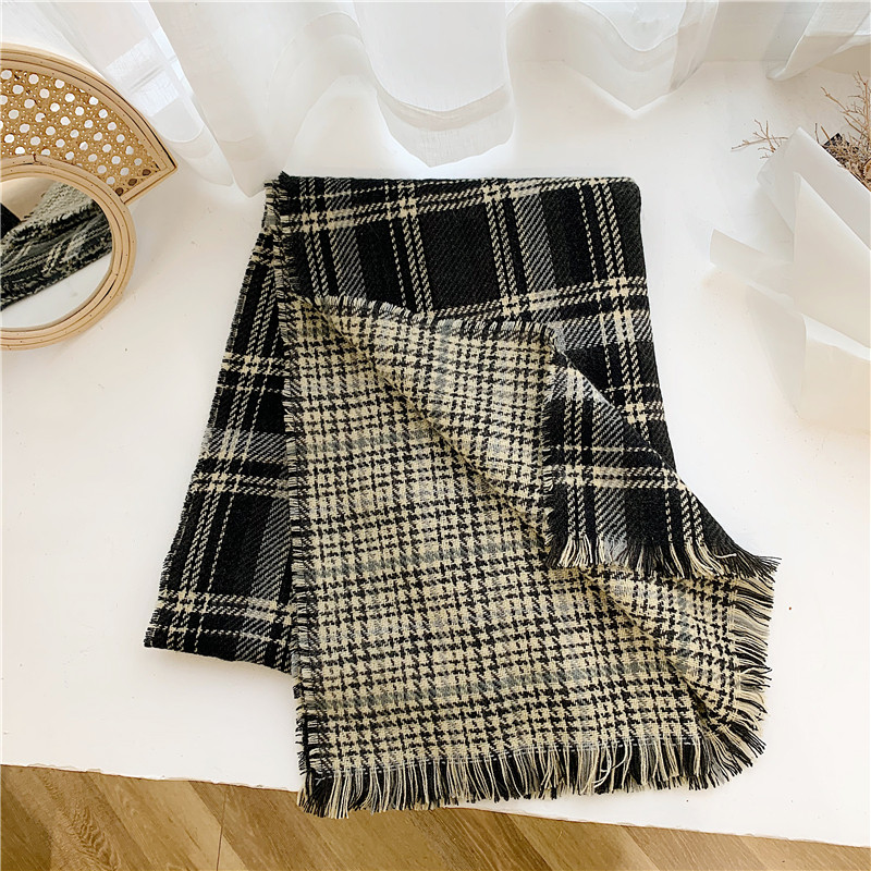 Καρό casual κασκόλ με κρόσσια