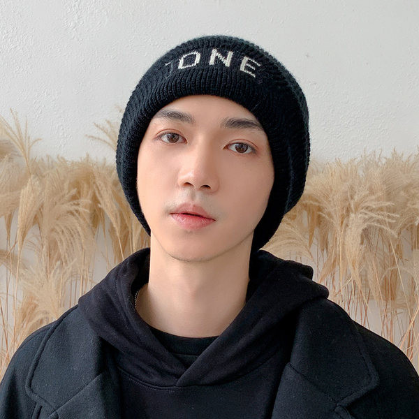 Ανδρικό πλεκτό καπέλο με επιγραφή σε πολλά χρώματα