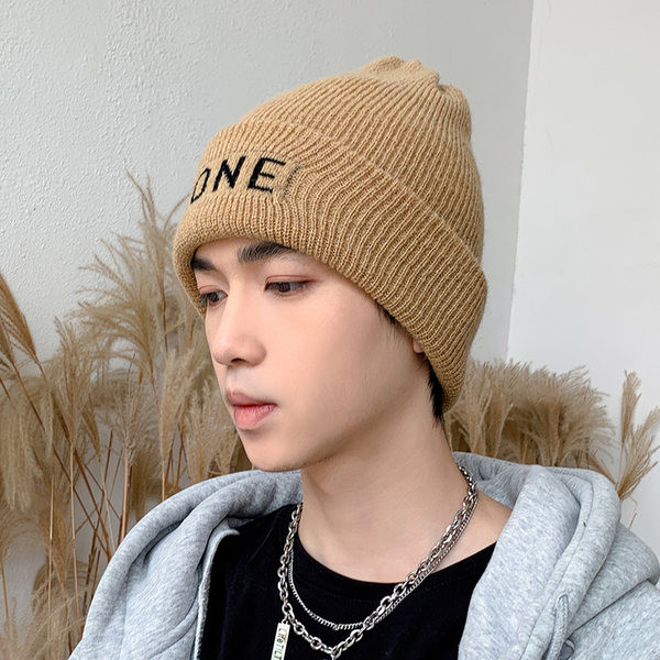 Ανδρικό πλεκτό καπέλο με επιγραφή σε πολλά χρώματα