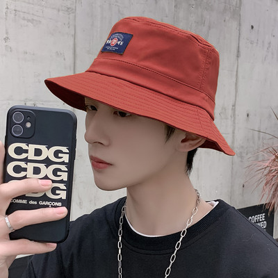 Мъжка актуална шапка тип рибарска с бродерия