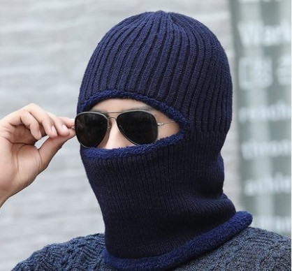 Muška pletena zimska kapa u tri boje