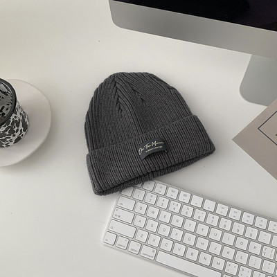 Χειμερινό πλεκτό καπέλο με κέντημα για άνδρες