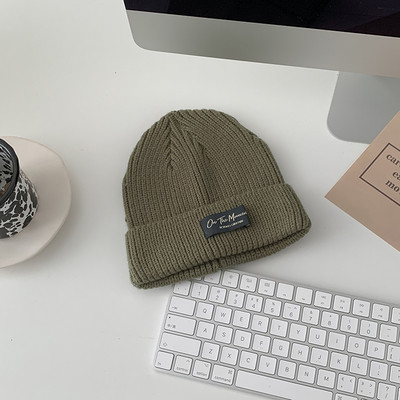 Χειμερινό πλεκτό καπέλο με κέντημα για άνδρες