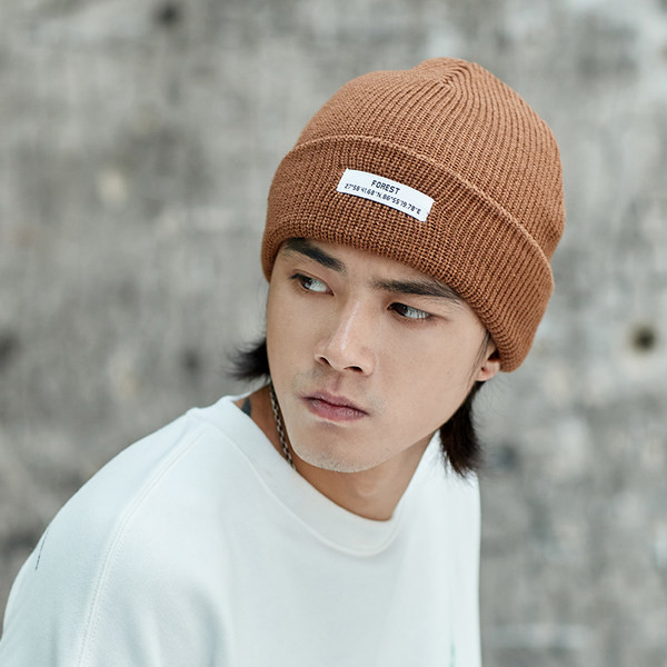 Novi model muške zimske kape sa natpisom