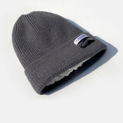 Ανδρικό καπέλο casual με γούνα σε δύο μοντέλα