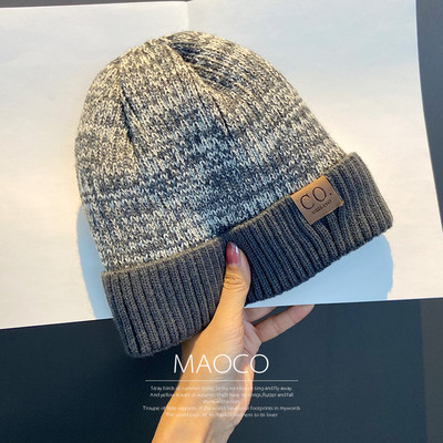 Ανδρικό καπέλο casual με γούνα σε δύο μοντέλα