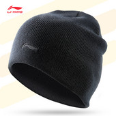 Πλεκτό ανδρικό καπέλο με κέντημα