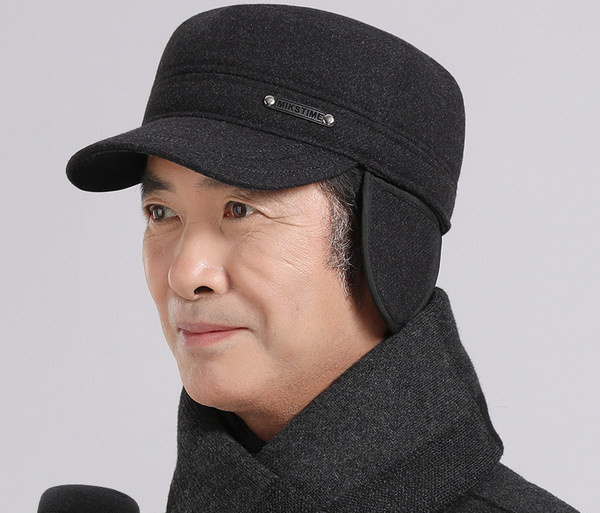 Vyriška laisvalaikio kepurė su skydeliu