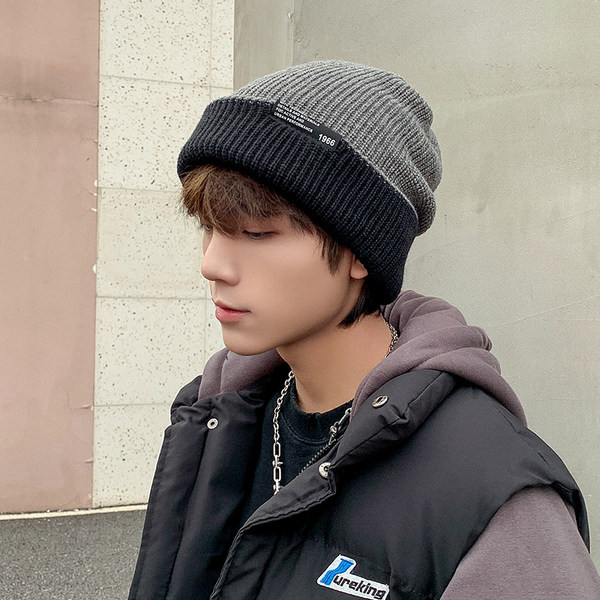 Muška jesensko-zimska pletena kapa