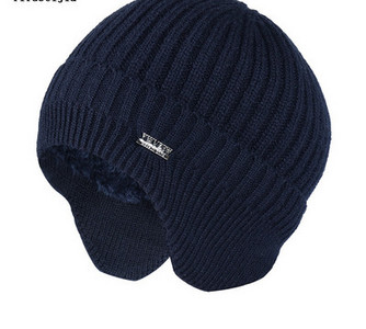 Vyriška megzta kepurė su šiltu pamušalu