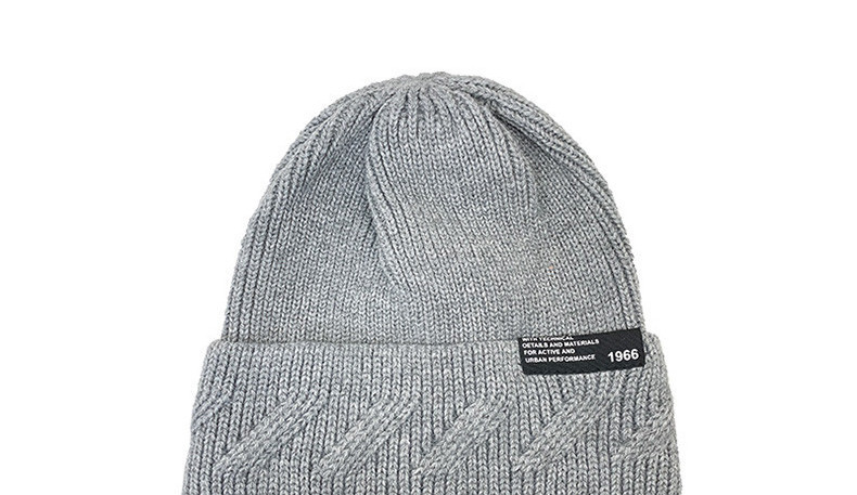 Ανδρικό χειμερινό πλεκτό καπέλο με επιγραφή