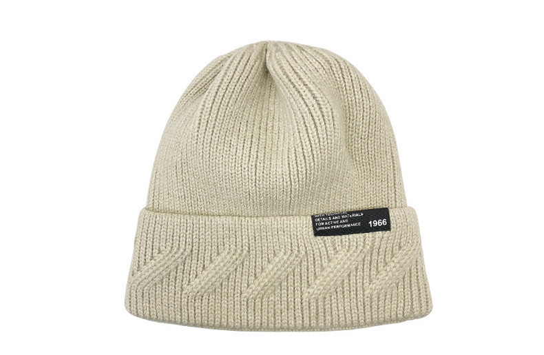 Ανδρικό χειμερινό πλεκτό καπέλο με επιγραφή